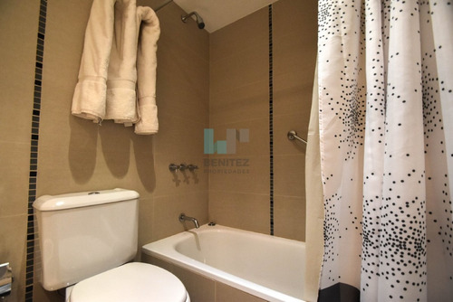 Imagen 13 de 27 de Gala Puerto En Venta, Destacado! Apartamento De 1 Dormitorio + 2 Baños. Oportunidad!- Ref: 7996
