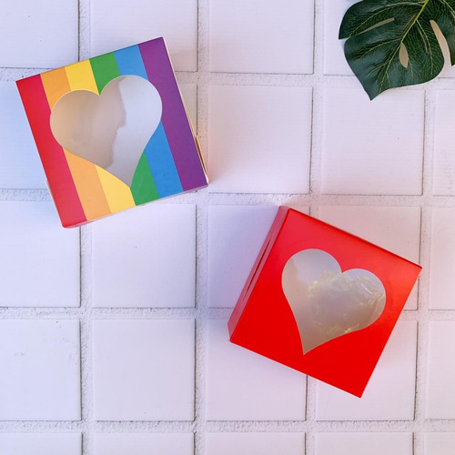 Caja C/visor Impresa-corazón-s.valentin-lgbt- (12*12*5) X 60