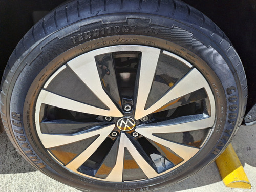 Volkswagen Taos 1.4 250 Tsi Highline