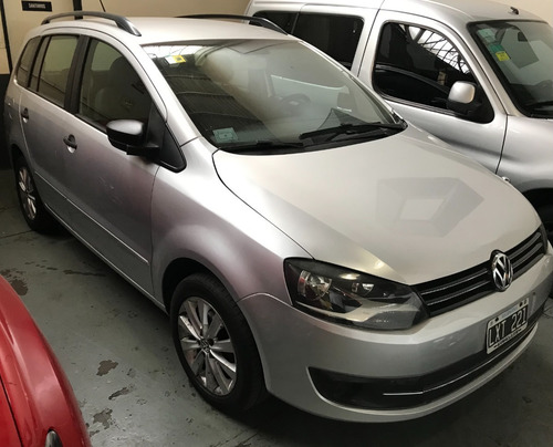 Volkswagen Suran Conforline 1.6l 2012 (fel)