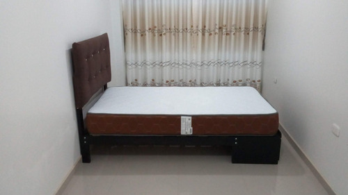 Alquiler Cuarto P/damas (sjl - Los Jardines)
