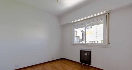 Imagen 5 de 9 de Departamento En Venta En Flores