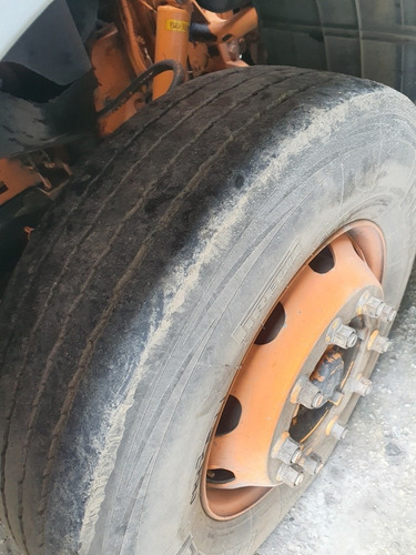Imagem 4 de 11 de Volkswagen 15180
