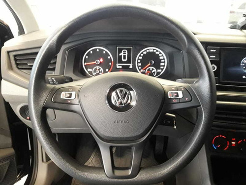 Volkswagen Polo 1.0 Mpi Total Flex Manual