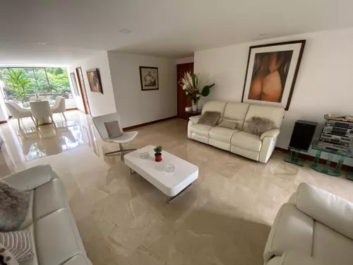 Apartamento En Venta En El Poblado, La Calera. Cod V12467