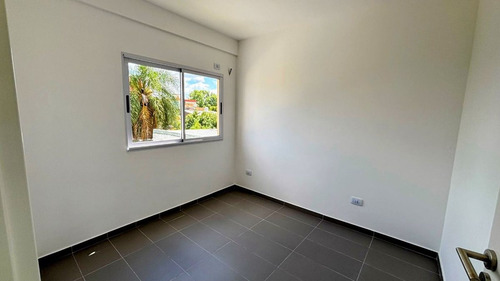 Venta Ph - 4 Amb A Estrenar Patio Y Jardín
