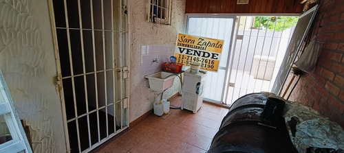 Calle 6 Entre Calles 62 Y 63 Mar Del Tuyú Chalet De 3 Ambientes Al Frente Del Complejo Vende Sara Zapata Inmobiliaria
