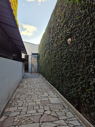 Villa Lugano Alquiler Galpón