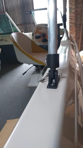 Lancha Victoria - Mot. Yamaha 90 4t - 95 Hrs. De Uso