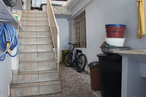 Imagem 9 de 18 de Casa À Venda Na Rua Santa Lucrécia De Aguiar, Vila Bela Vista (zona Norte), São Paulo - Sp - Liv-23353