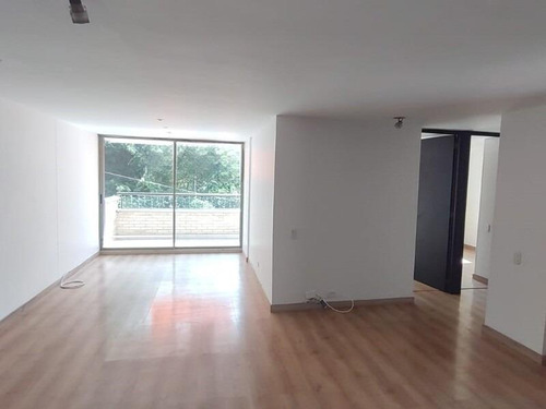 Apartamento En Arriendo Ubicado En El Poblado Sector Los Gonzalez (20409).