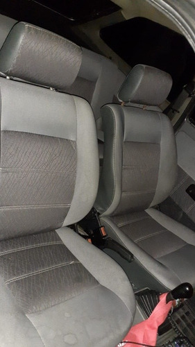 Imagem 6 de 8 de Volkswagen Gol Gol Cl 1.8