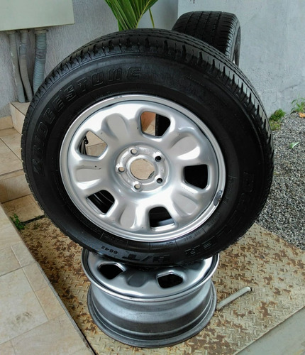 Rodas Aro 16 Para Duster E Outros, 2 Pneus Novos. R$1.800,00
