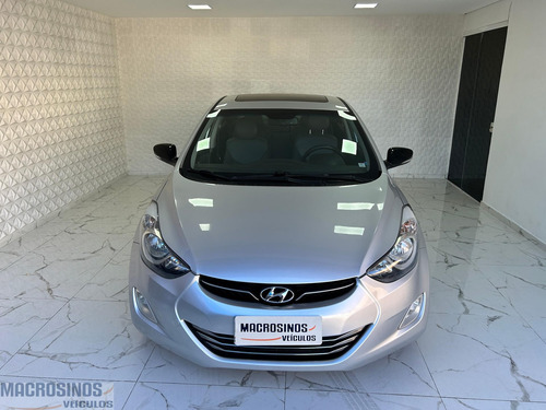 Hyundai Elantra GLS 1.8 Automático com teto solar