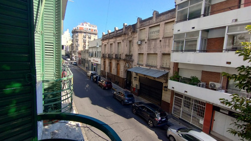 Alquiler Departamento 3 Ambientes Amueblado, Chacabuco Al 900 . San Telmo Cercano A Facultades, Uade, Universidad Catolica, E Interamericana !!!