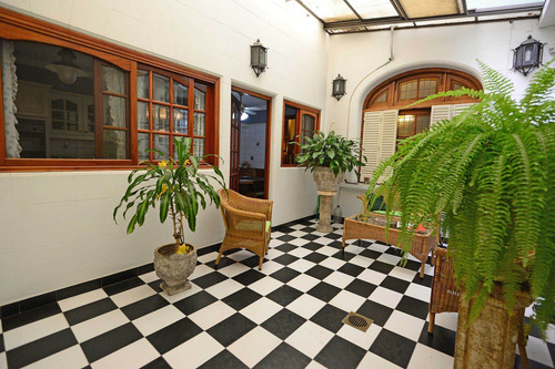 Imagen 17 de 30 de Impecable Casa De 6 Ambientes Con Cochera !!!