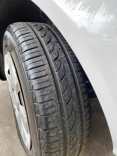 Imagen 14 de 14 de Ford Ka 2013 1.0 Fly Viral 63cv