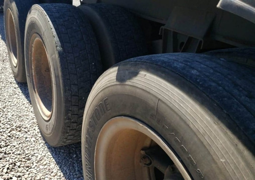 Volvo Nl12 360 4x2t Edc - Engatado Em Randon 2002