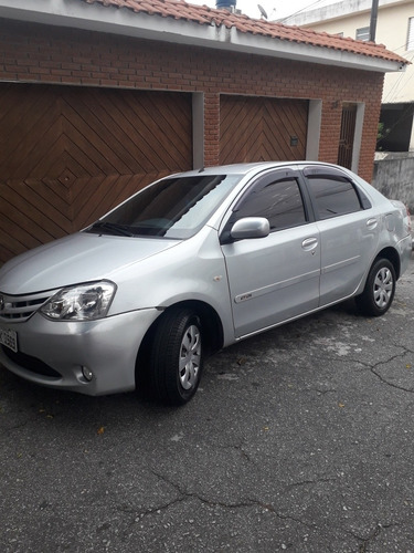 Toyota Etios 2013 1.5 16v Xs 4p