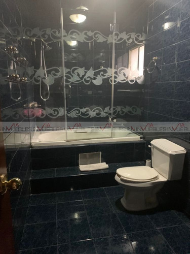 Casa En Renta En Contry Sol, Guadalupe, Nuevo León