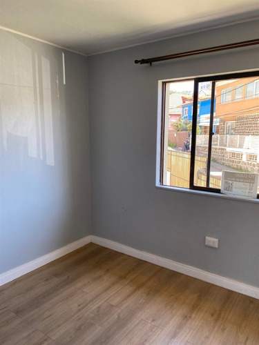 140 M2. Arriendo 4 Dorm. Mas Servicio.