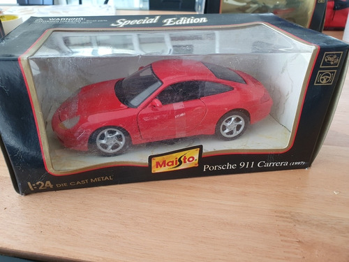Porsche 911 Carrera Escala 1/24 Maisto. En Su Caja Original.