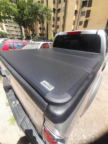 Tapa Rígida 3 Partes De Dmax Cover Tech