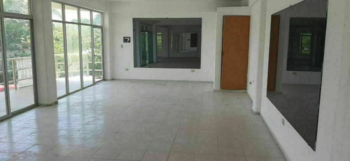 Imagen 3 de 10 de Renta Local 45mts Planta Baja Centrico En Cancún