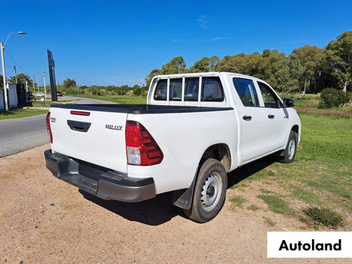 Imagen 10 de 15 de Toyota Hilux Dx 4x4 Diesel 2.4 2021 Impecable! - Autoland