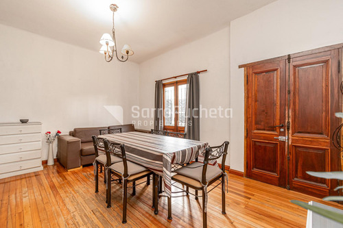 Venta Casa 3 Ambientes Con Jardín, Piscina Y Cochera En Palomar.