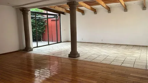 Casa En Venta En Jesús Del Monte En Cuajimalpa Con Terraza Y Vigilancia