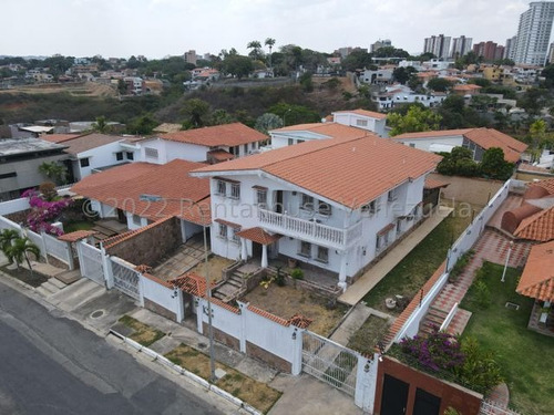 Casa En Venta En Monte Real Barquisimeto R E F 2 - 3 - 1 - 5 - 4 - 9 - 3  Mehilyn Perez