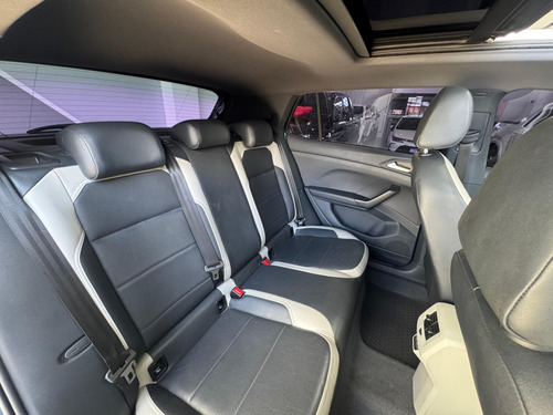 Volkswagen T-Cross 1.4 250 TSI TOTAL FLEX HIGHLINE AUTOMÁTICO