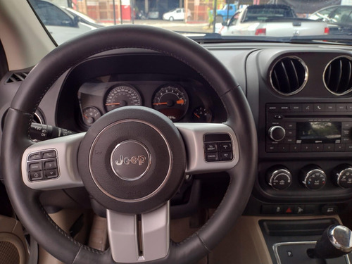 Imagem 10 de 14 de Jeep Compass Sport 2.0 16v 156cv 5p Gasolina Automático