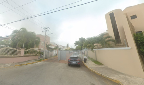 Potencia Tu Patrimonio Con Una Inversión Inteligente, Remate Bancario En Calle Cayó Centro, Smz 17, Cancún, Q.r.
