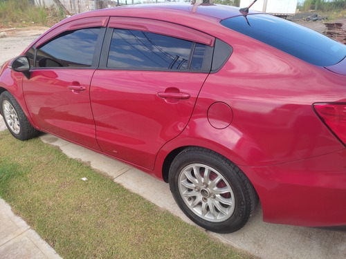 Imagen 3 de 4 de Kia Rio Ultima