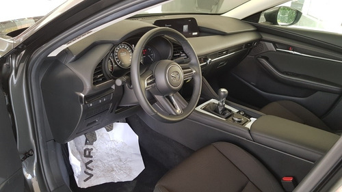 Mazda 3 Touring Automático Machine Gray 2.0 2021