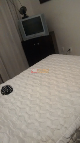 Apartamento No Bairro Rudge Ramos Em Sao Bernardo Do Campo Com 02 Dormitorios - V-25150
