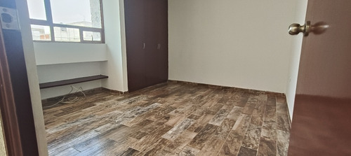 Casa En Venta En Esquina, Con Gran Jardin, En Fracc. Cerrado, Cerca Udlap, San Andres Cholula Puebla