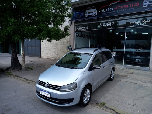 Volkswagen Suran 1.6 Trendline 11b