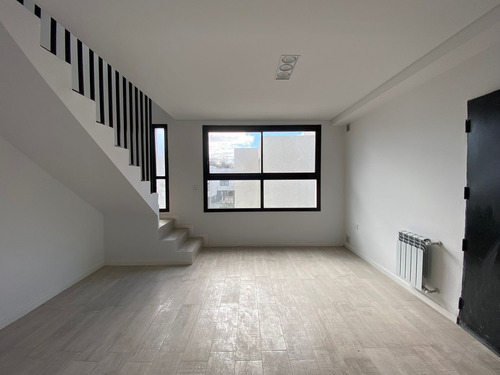 Venta Casa Housing - Nuevo Poeta Lugones - 2 Dorm