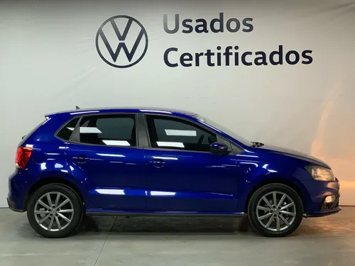 Volkswagen Polo 1.6 Comfortline Plus Tiptronic