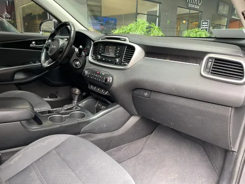 Kia Sorento 2.4 Lx At