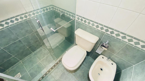 Imagen 24 de 30 de Venta Casa 3 Dormitorios Jardin Fondo Parrillero - El Pinar Sur