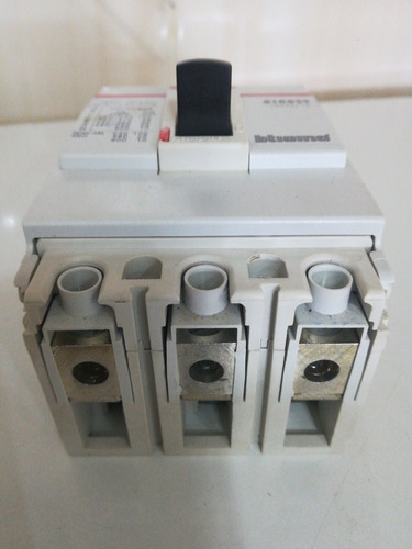 . Breaker De 3x15 Amp. Marca Bticino.mod:e100h.