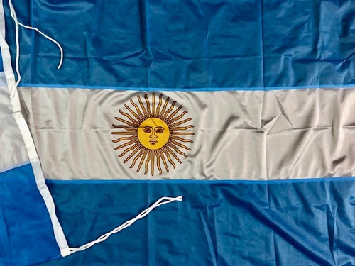 Imagen 2 de 8 de Bandera Argentina De Flameo *75x120cms* - Oficial Reforzada