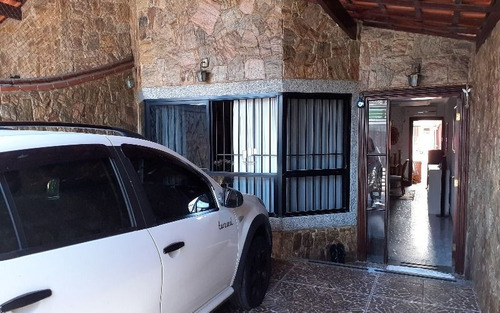 Imagem 4 de 15 de Casa Com 3 Dormitórios Sendo 2 Suítes Na Guilhermina Em Praia Grande Sp.