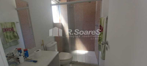 Imagem 11 de 15 de Cobertura Triplex Com 2 Vagas, No Humaitá, Rua Casuarina. - Ldco30028