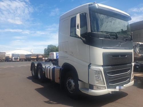 Volvo Fh 540 6x4 Traçado Ano 2022 Baixo Km Revisado.