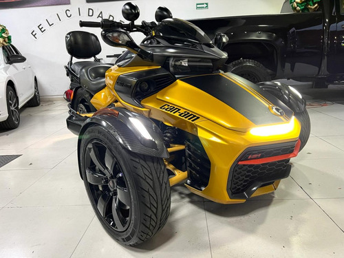 Grandiosa Can Am Spyder F3 Daytona 500 2017